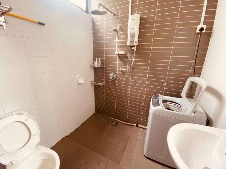 Mount Austin #palazio A1 Super Pool View 1-2pax #mspro * Johor Bahru
